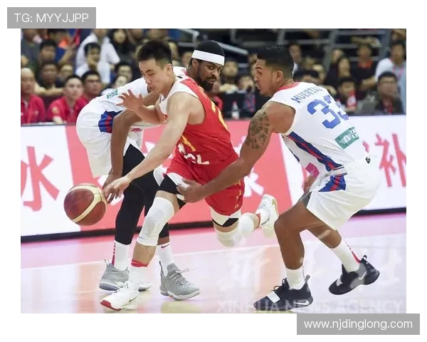 伊朗与中国蓝队激战正酣展现篮球魅力与团队精神的巅峰对决