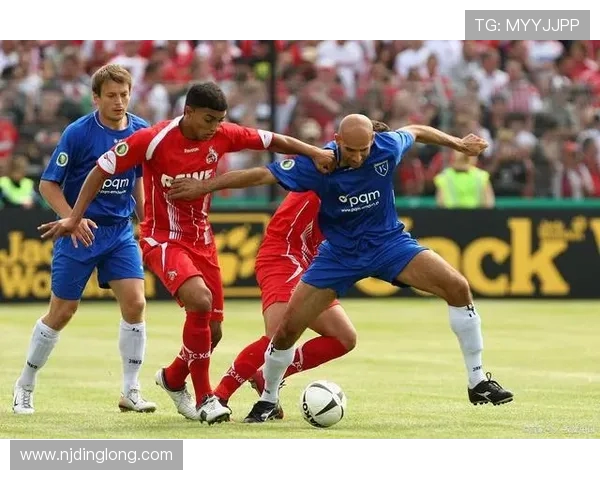 图卢兹与卡昂激战再续延赛悬念双方争夺胜利的关键时刻